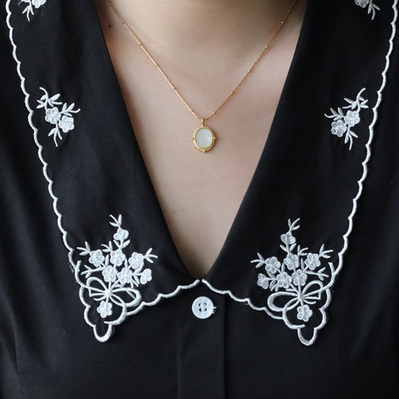 NEW 18K Gold Plated Mother Of Pearl Oval Necklace - Picture 8 of 8